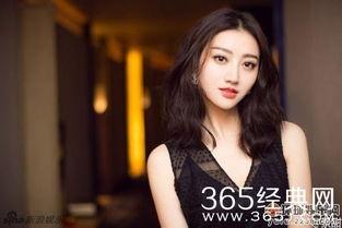 娱乐吃瓜女星牺牲小说,瓜田里的明星泪