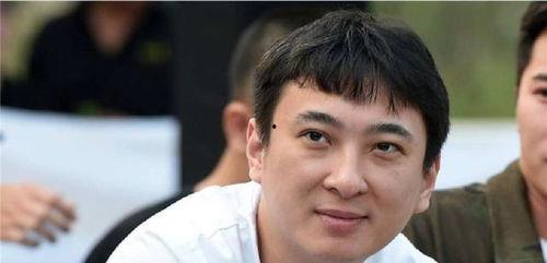 我在娱乐圈吃瓜第一线