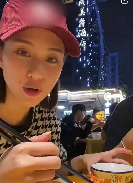 娱乐圈吃瓜投稿入口,揭秘吃瓜投稿入口,揭秘幕后真相!